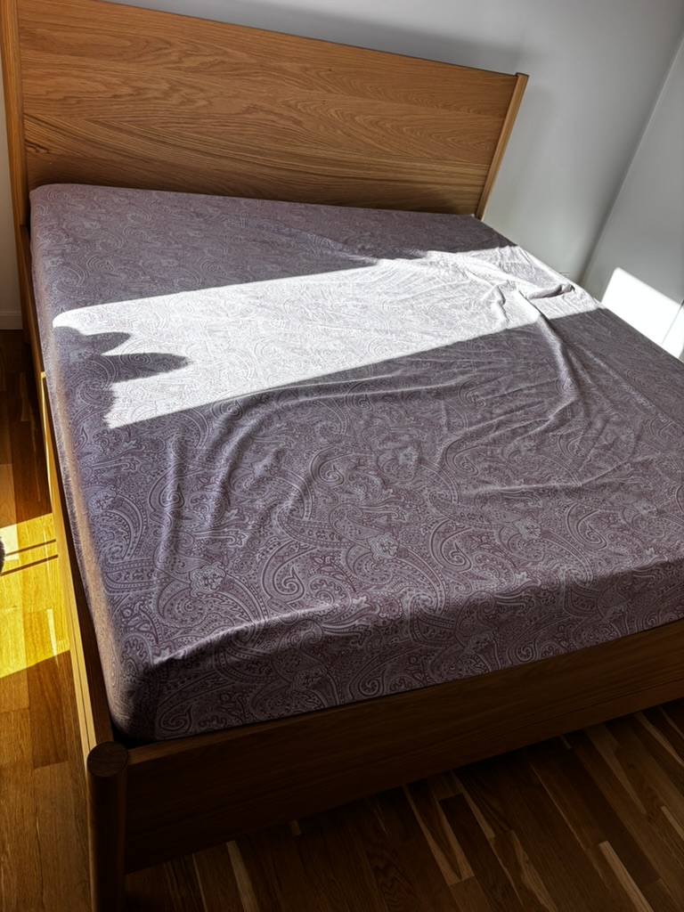 Wooden box bed - top view